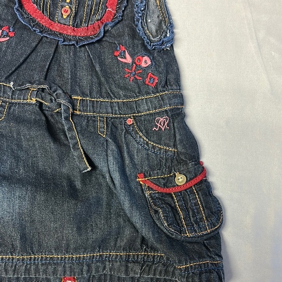 Mexx - LIKE NEW - Charming Denim dress with Red Accents - Picture 5 of 6